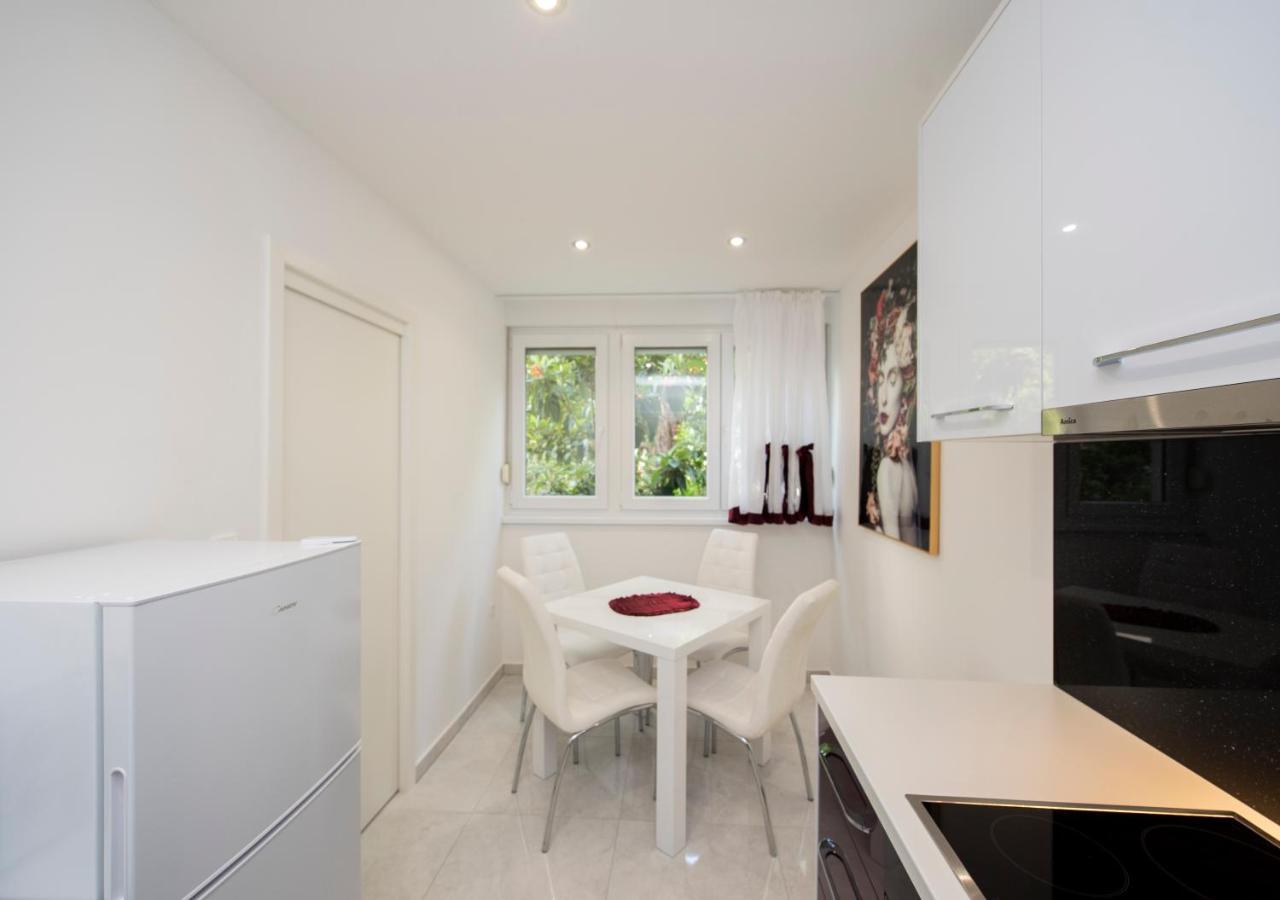 Lions Apartment Спліт Екстер'єр фото